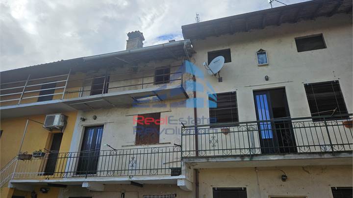 Villa в продажа для Momo