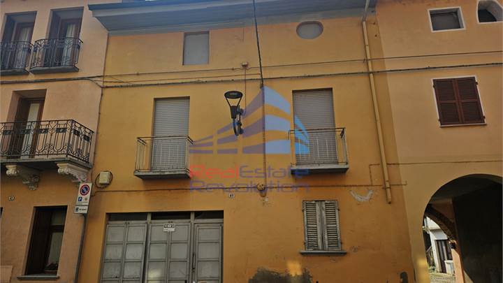 Apartment 在 出售 到 Carpignano Sesia