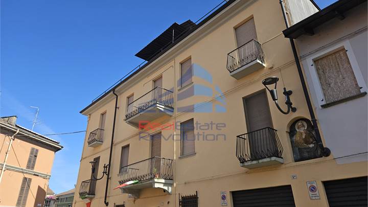 Villa for sale in Carpignano Sesia