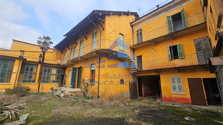 Villa في بيع a Carpignano Sesia