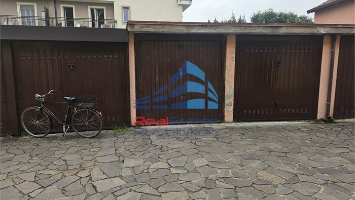 Garage в продажа для Gaggiano