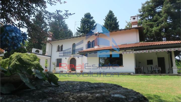 Villa في بيع a Castelletto sopra Ticino