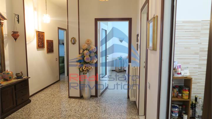 2 bedroom apartment في بيع a Novara